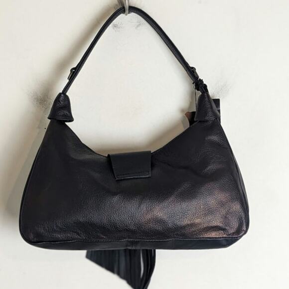 Y2K Revival Vibes NWT 100% Leather Shoulder Bag Grommets Fringe - Picture 5 of 9